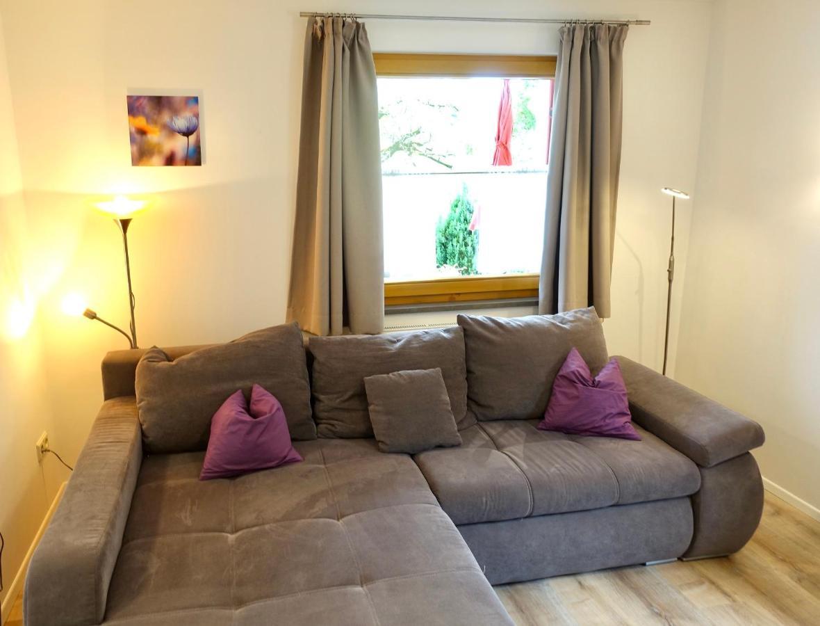Ferienwohnung #4 Mit Terrasse In Zentraler Dennoch Ruhiger Lage - Stadtbus Vor Der Tuer! Lindau  Eksteriør billede